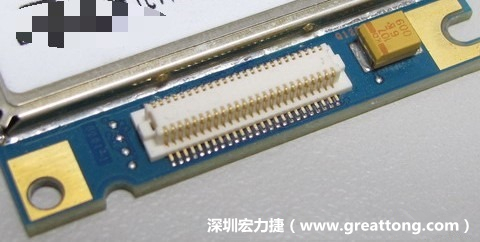 PCBA大講堂：板對板連接器下面裸銅設(shè)計，造成模組功能不良