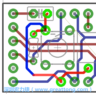 為了要?jiǎng)?chuàng)造一個(gè)電路通道，首先要先點(diǎn)擊重置開關(guān)的連結(jié)點(diǎn)進(jìn)行布線，在電路板的背面繪制線路直到其它線路前的乾淨(jìng)區(qū)域。