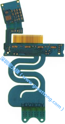 針對需要大幅撓曲應(yīng)用的特殊結(jié)構(gòu)造型，F(xiàn)PCB可進行彈性雷射裁型，讓FPCB材料的撓曲能力更佳。